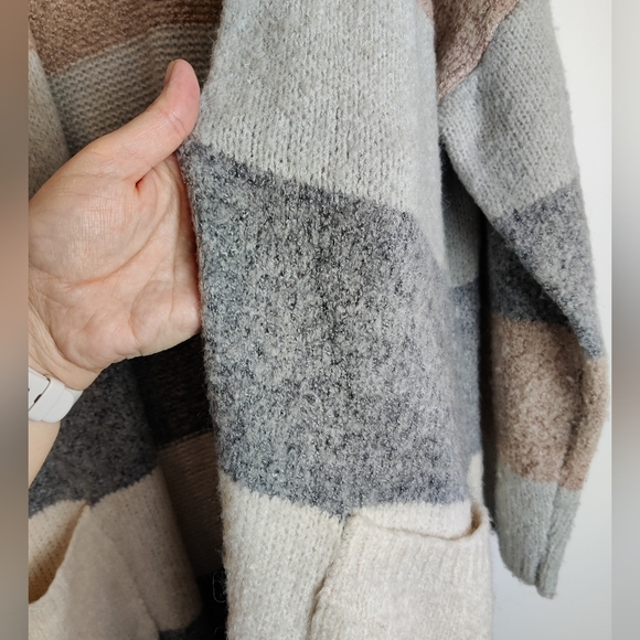 DREAMERS BY DEBUT Color Block Open Front Cardigan Size Large - Picture 11 of 13